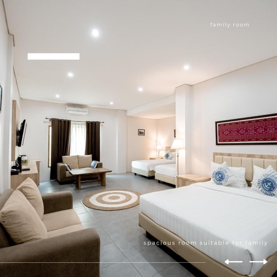 La Cecile Hotel & Cafe Komodo Лабуан Баджо Екстериор снимка